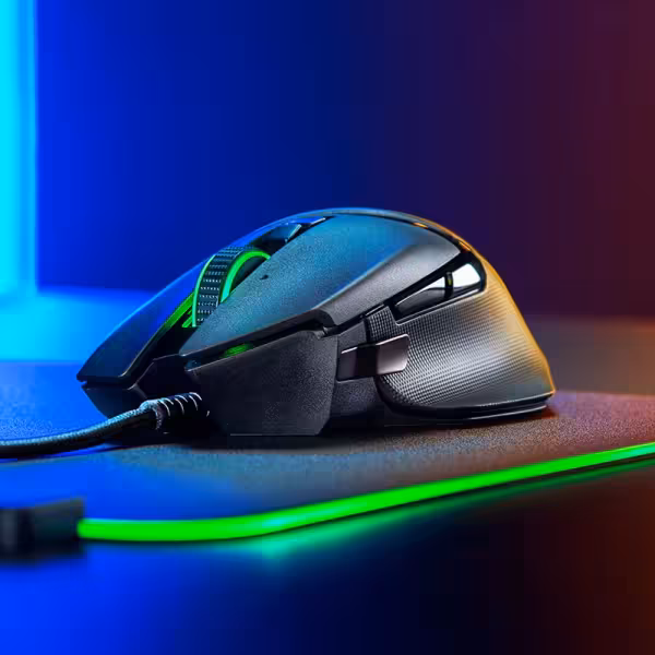 Razer Basilisk V2 Wired Gaming Mouse 20,000 DPI 11 Programmable Buttons