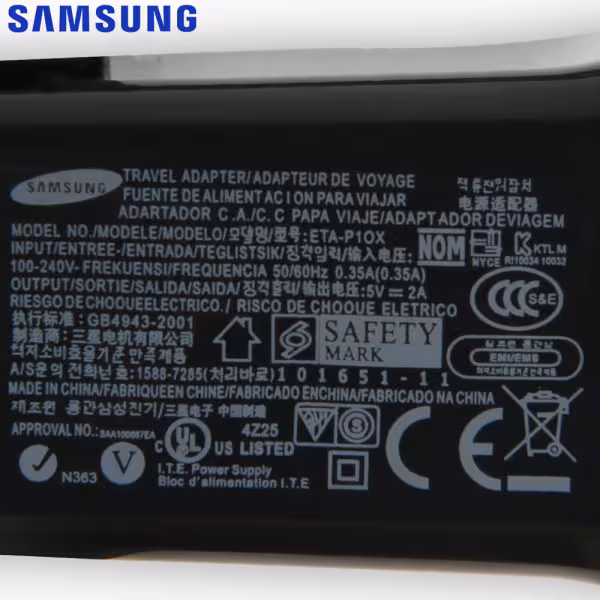 Samsung Galaxy Tab EU Travel Charger Set 5V USB Adapter with 30-Pin Cable