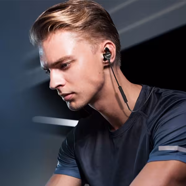 Philips TAUN102 Wireless Bluetooth Neckband In-Ear Headphones Black