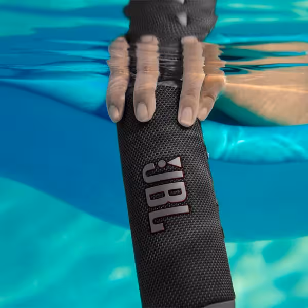 JBL Flip 6 Portable Bluetooth Speaker – Black - image 6 of 6
