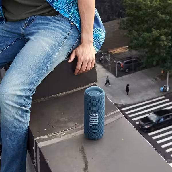 JBL Flip 6 Portable Bluetooth Speaker – Blue - image 4 of 6