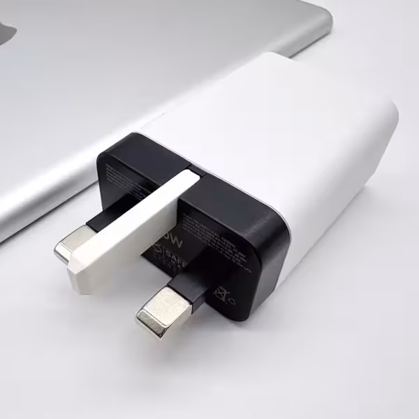 Google Pixel 30W USB-C Charger with 1m Cable UK Plug